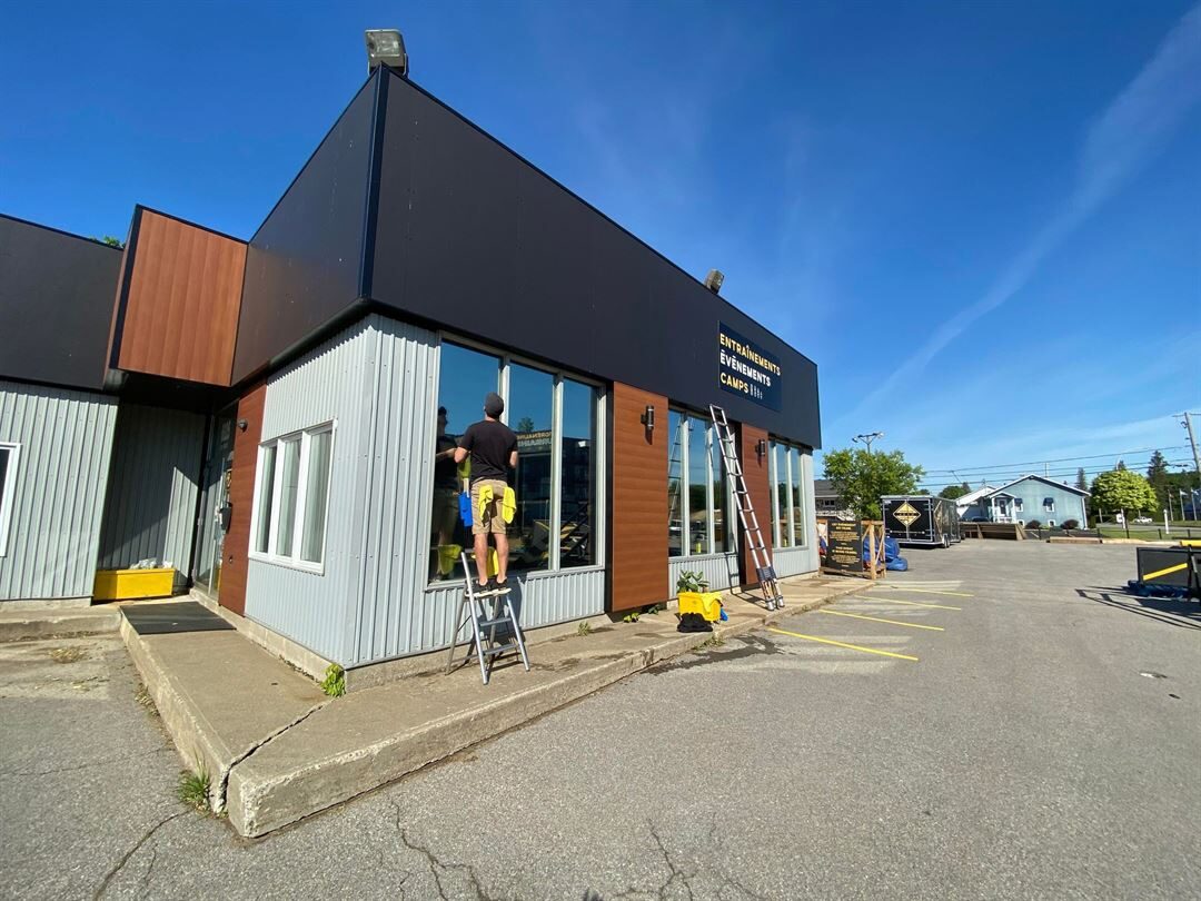 Nettoyage de vitres commerce 3